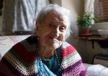 oldwoman.jpg