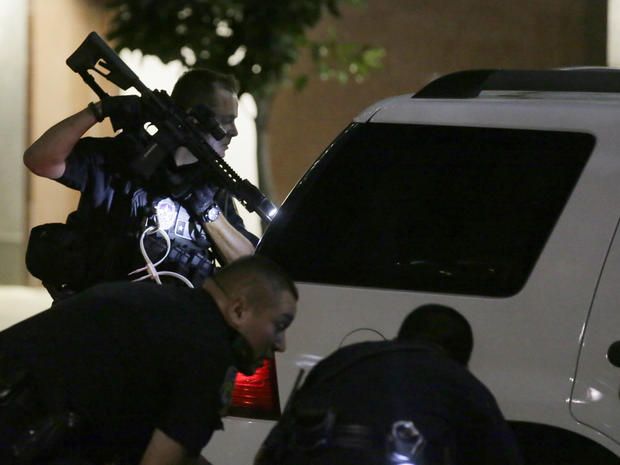 police ambushed in texas