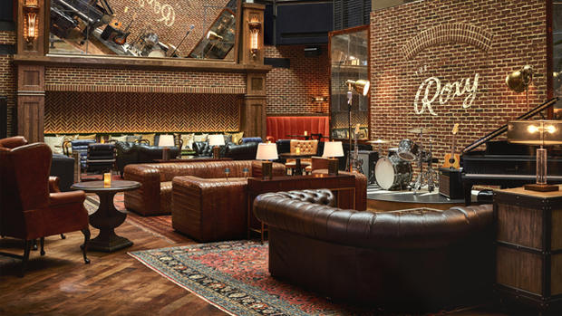 The Roxy Lounge 