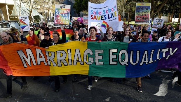 Transvestiten nackt Vote for gay marriage