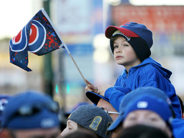 chicago-cubs-world-series-parade-gettyimages-621089644.jpg 