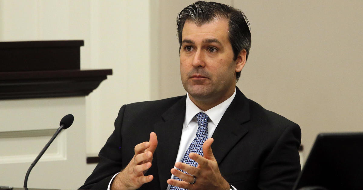 Former police officer Michael Slager, who shot Walter Scott to death, wants sentence vacated