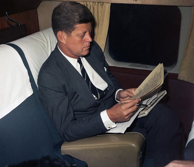 jfk-inaugural-4-ap-6101180203.jpg