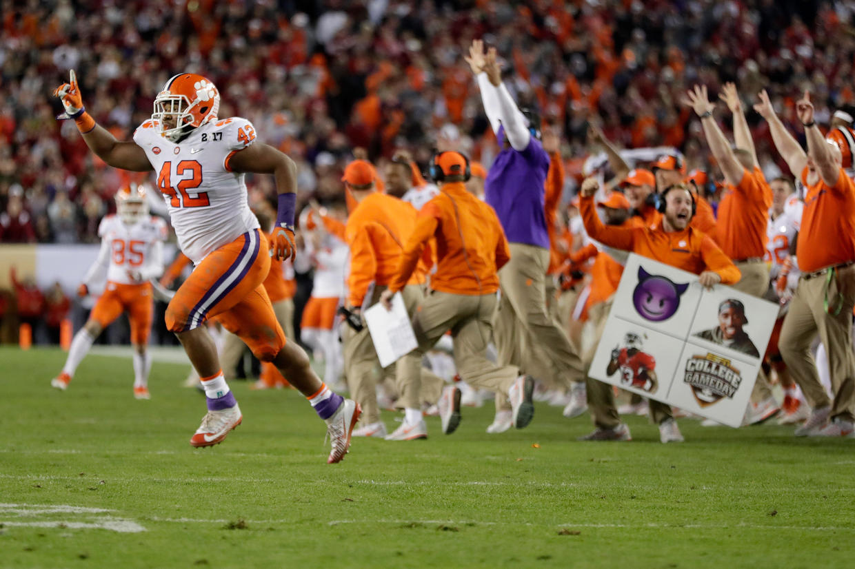 Clemson Tigers Beat The Alabama Crimson Tide Cbs News 