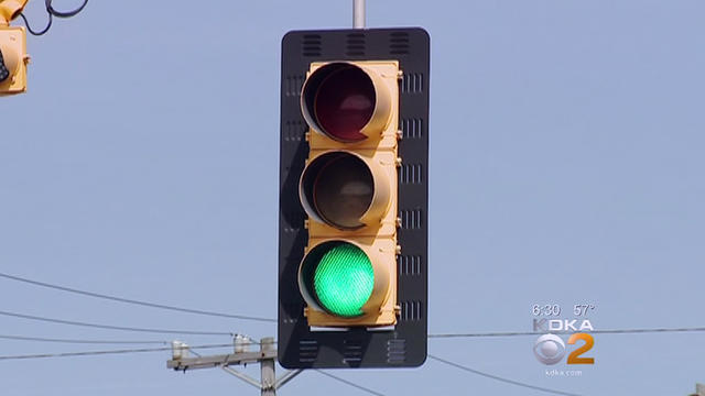 traffic-light-signal.jpg 