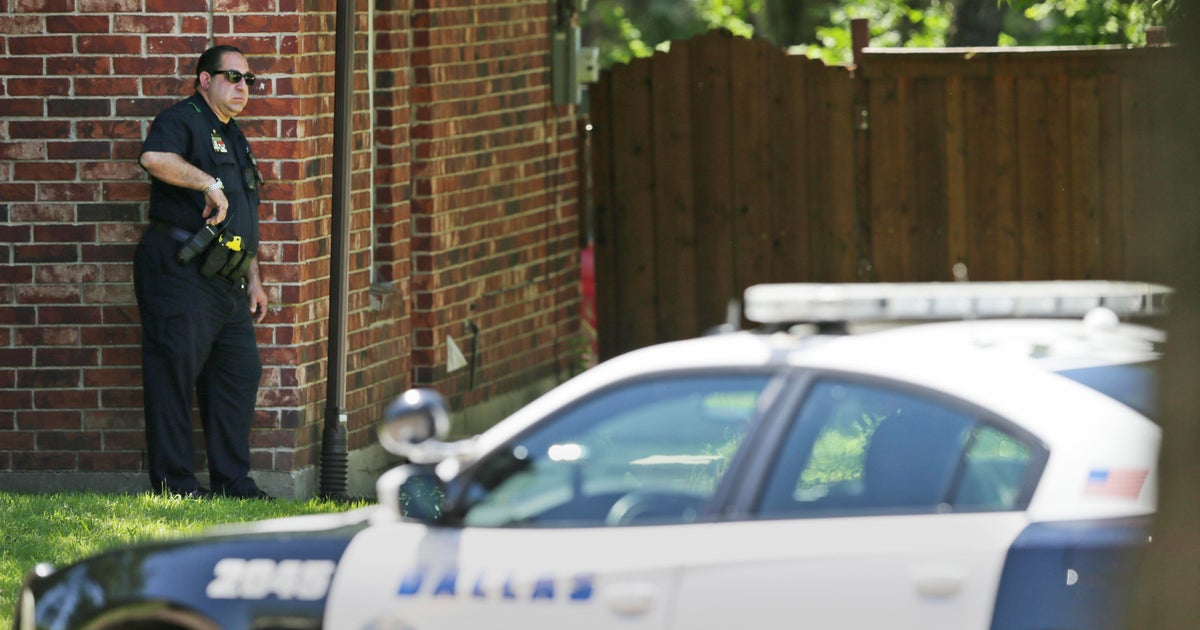 Dallas shooting suspect found dead with 2nd body; paramedic shot CBS News