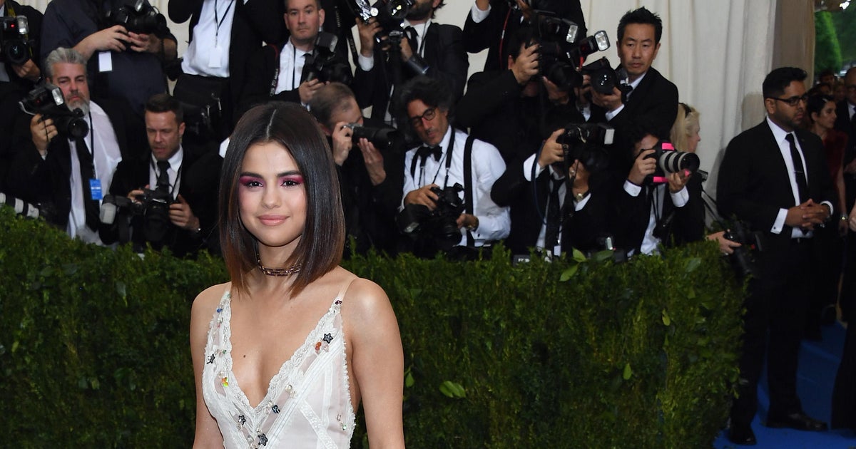 Selena Gomez's Instagram account posts nude Bieber photos ... - 1200 x 630 jpeg 131kB