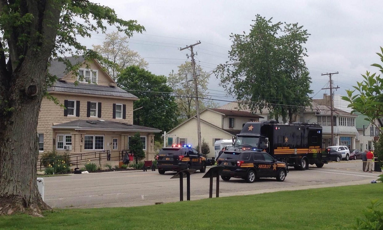Gunman in Kirkersville, Ohio, nursing home shooting had violent record CBS News
