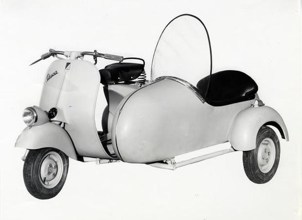 Milan - The style of Vespa - Pictures - CBS News