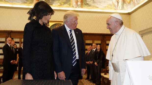 2017-05-24t091721z-1212098587-rc1a03587b40-rtrmadp-3-usa-trump-pope.jpg