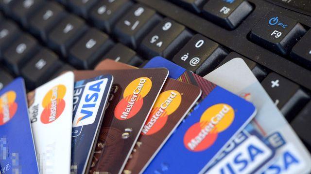 credit-cards-1325117-640x360.jpg
