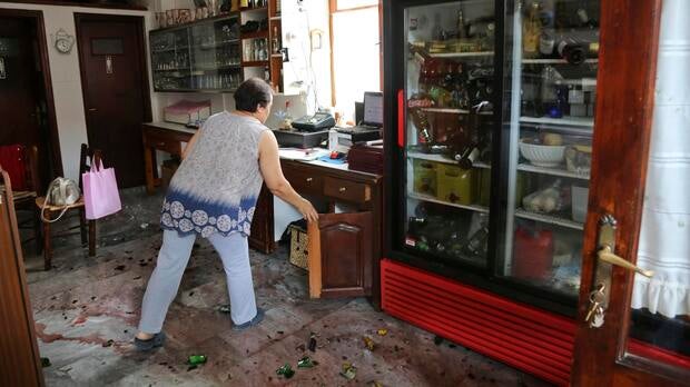 greece-lesbos-earthqake-ap-17163511451794.jpg