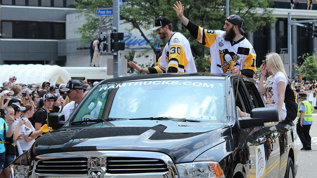 stanley-cup-parade-15.jpg 