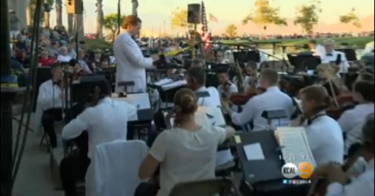Riverside National Cemetery Hosts Concert For Heroes To Mark America's