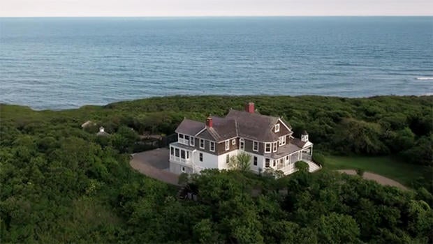 dick-cavett-house-exterior-drone-after-restoration-620.jpg