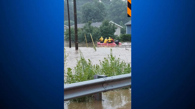 Uniontown-flooding-evacuation-2 
