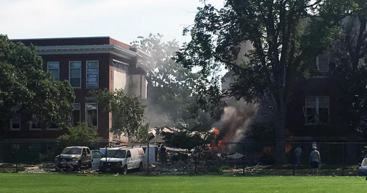 Что произошло со школами. Взрыв здания школы.