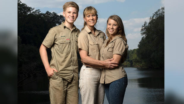 Family of late "Crocodile Hunter" Steve Irwin plans return to Animal ...