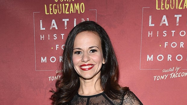 Mandy Gonzalez on balancing "Madam Secretary" and "Hamilton" - CBS News