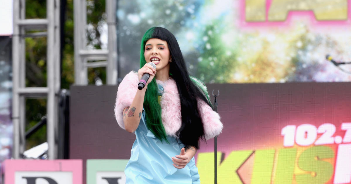 Melanie Martinez of "The Voice" responds to rape accusation - CBS News