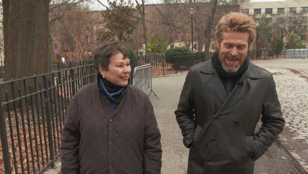 willem-dafoe-martha-teichner-in-tompkins-square-park-nyc-620.jpg