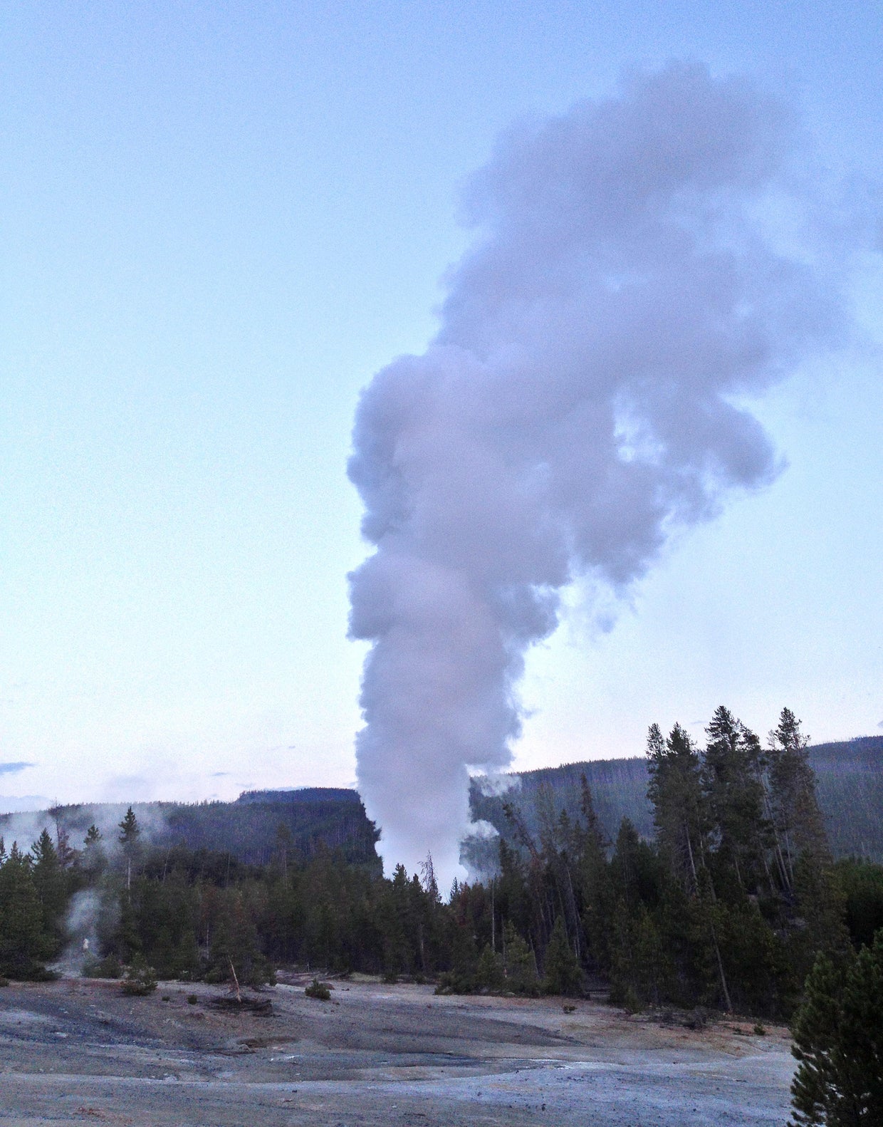 Steamboat Geyser at Yellowstone National Park erupts for third time in