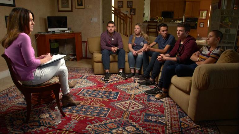 panel-intv.jpg