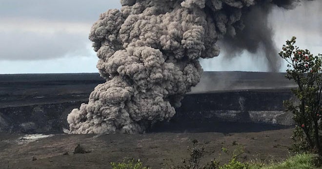 Kilauea Volcano Volcanic eruption in Hawaii Pictures CBS News