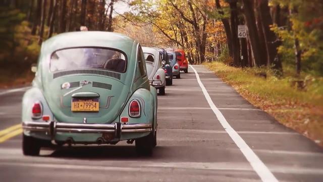 Inside The Auto Shop That Only Restores Volkswagen Beetles Cbs News