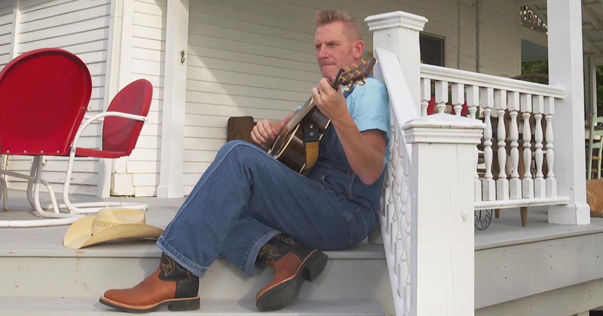 Preview Rory Feek on adjusting to life beyond Joey CBS News