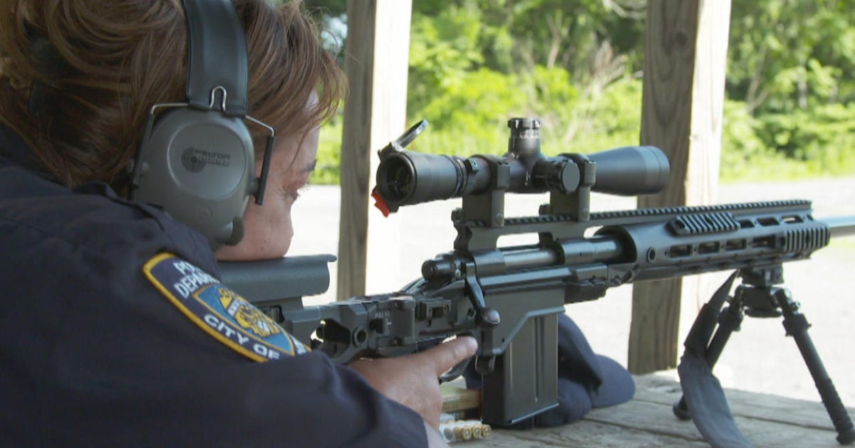 Ford Explorer Carbon Monoxide Recall >> Profiles in Service: Meet the NYPD's only female counter-sniper - CBS News Ford Explorer Carbon Monoxide Recall >> Profiles in Service: Meet the NYPD's only female counter-sniper - CBS News