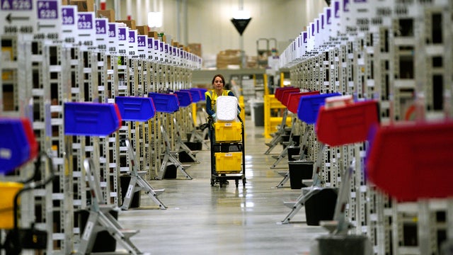 Amazon Opens New Fulfillment Center In Aurora, Colorado 