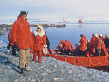 lars-eric-lindblad-leading-expedition-cruise.jpg 