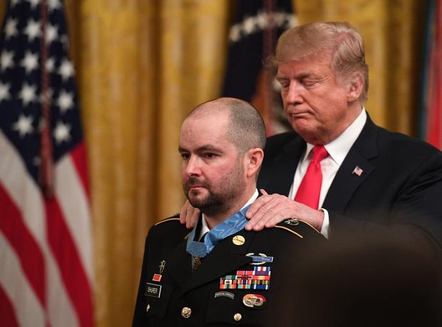 Medal of Honor recipient Ronald Shurer recalls harrowing battle: 
