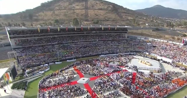 Pope Francis brings message of hope to youth in Mexico