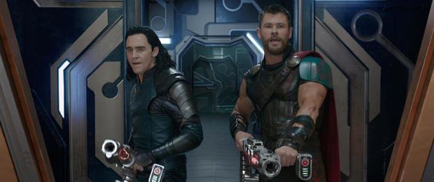 8-thor-ragnarok-emm5qi.jpg 