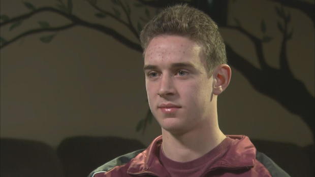 Unvaccinated KY teen who sued health department gets chickenpox