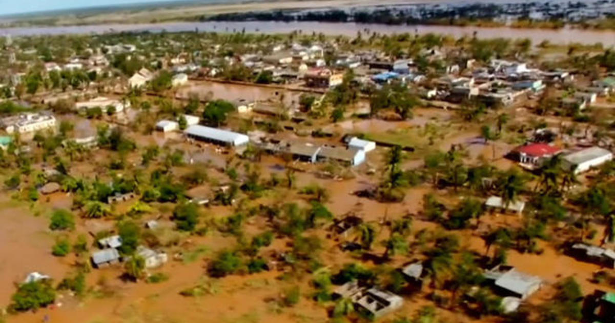 Tropical cyclone makes landfall in Mozambique - CBS News