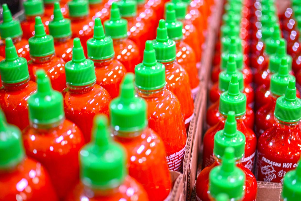 Hot Sauces Ranked From Tepid To Scorching Cbs News