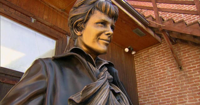 Putting women on a pedestal CBS News