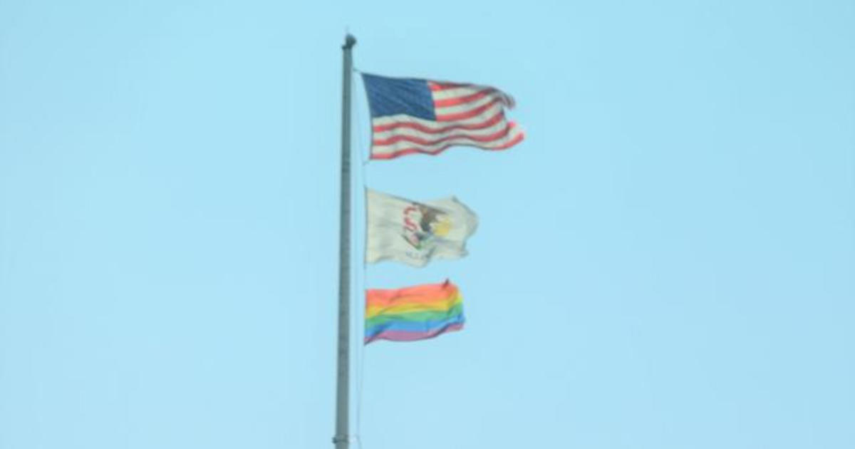 can the az state capitol fly the gay pride flag