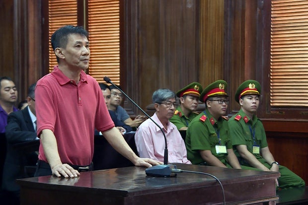 VIETNAM-US-TRIAL-DISSENT-COURT
