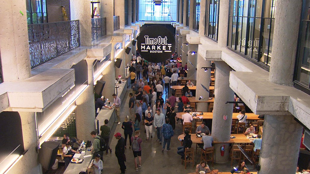food-lover-s-paradise-time-out-market-opens-in-boston-cbs-boston