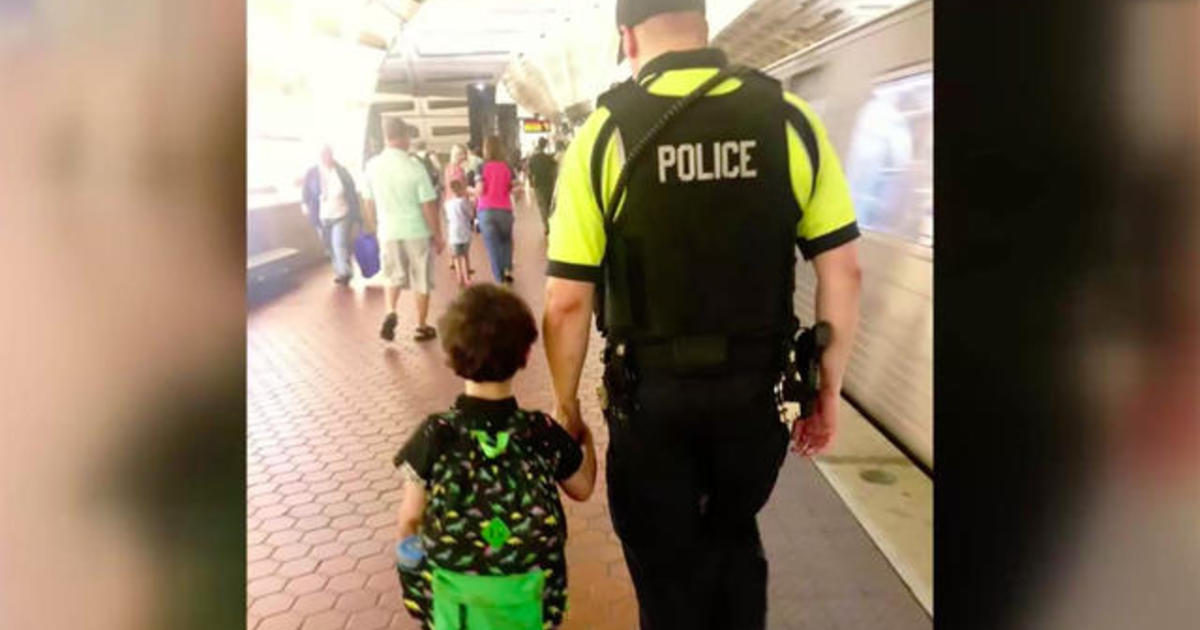 Single Mom And Son With Autism Reunite With Police Officer Who Calmed Boy On Train Cbs News 8596