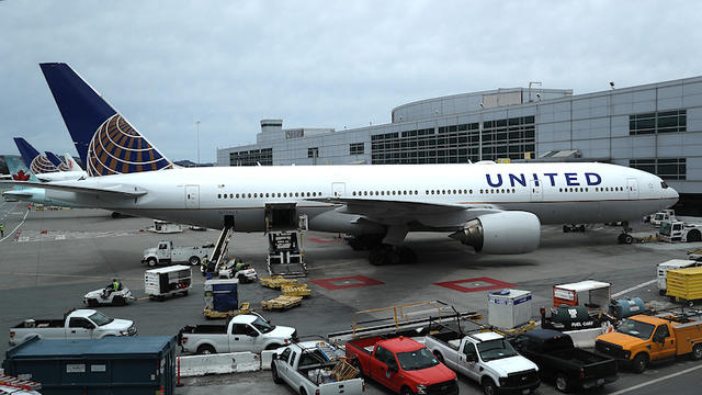 United-Airlines-948280330.jpg 