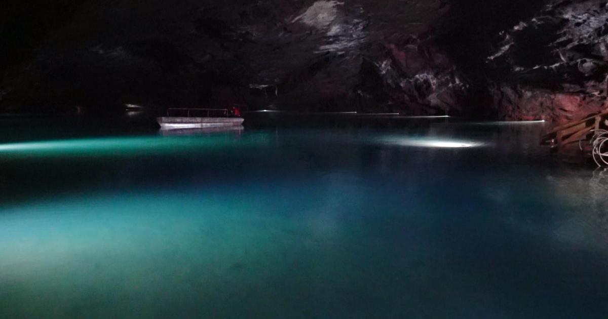 The Lost Sea Exploring America S Largest Underground Lake In