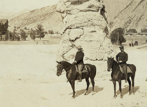 president-theodore-roosevelt-yellowstone-superintendent-major-john-pitcher-at-liberty-cap-in-yellowstone-national.jpg