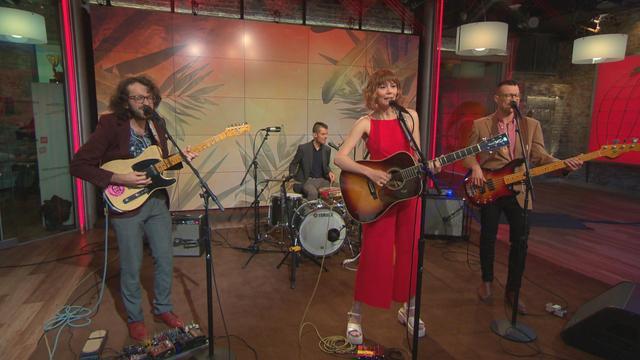 0817-satmo-saturdaysessions-lightcamein-mollytuttle-1913954-640x360.jpg