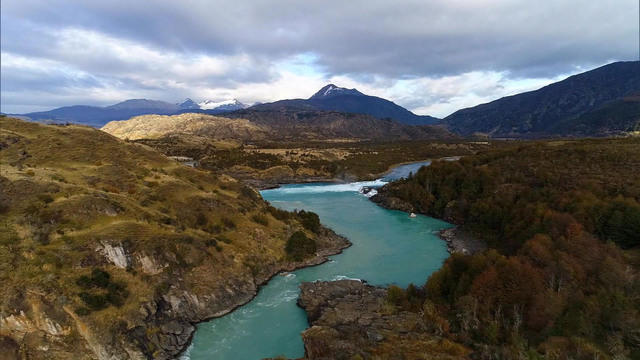 0922-sunmo-patagoniapostcard-1938334-640x360.jpg