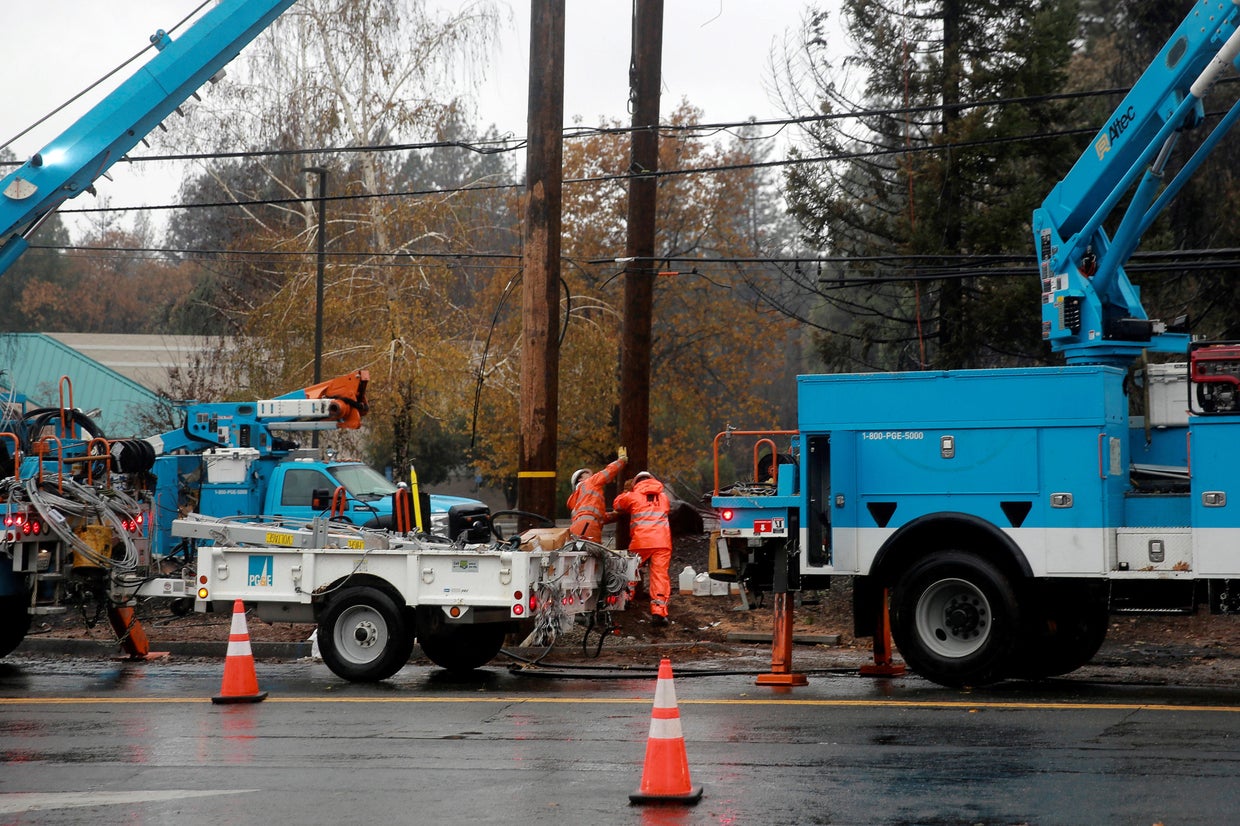 PG&E power shutdown Power cut to hundreds of thousands in California